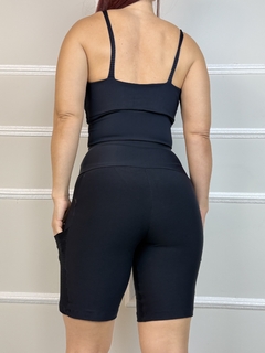 Imagem do Conjunto de Bermuda em Poliamida com Bolso Texturizado Top com Alça