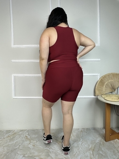Conjunto de Short Poliéster com Viés Plus Size na internet