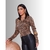 Blusa Feminina Decote V Manga Longa Estampa Oncinha Animal Print na internet