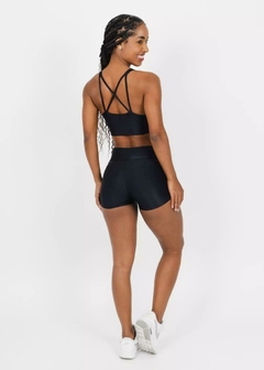Conjunto Shorts Cross Preto - Clássico - comprar online