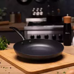 Sartén De Aluminio Negra Antiadherente Total Black 28 Cm Color Negro - comprar online