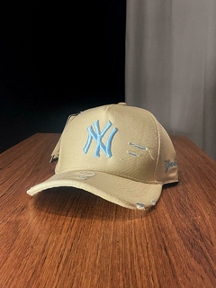 Boné NEW YORK Ajustável Logo Bordado