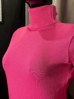 Blusa de Lã Gola Alta na internet