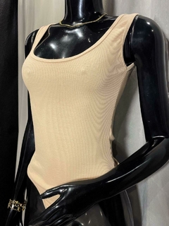 Body Regata Decote Quadrado
