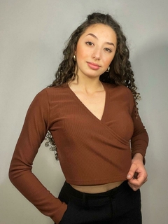 Cropped Transpassado Manga Longa Essentials