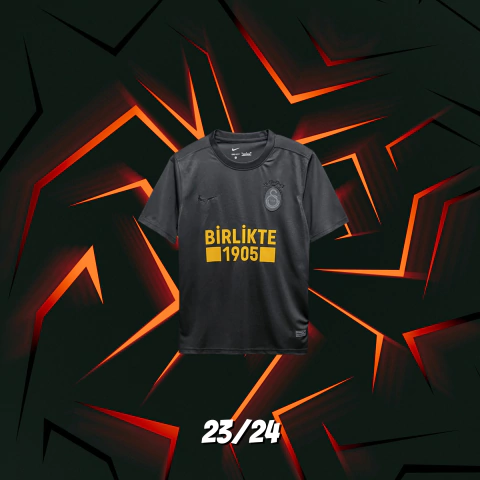GALATASARAY - EDIÇÃO BLACK 23/24 TORCEDOR