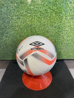 Pelota de Futsal Umbro - comprar online