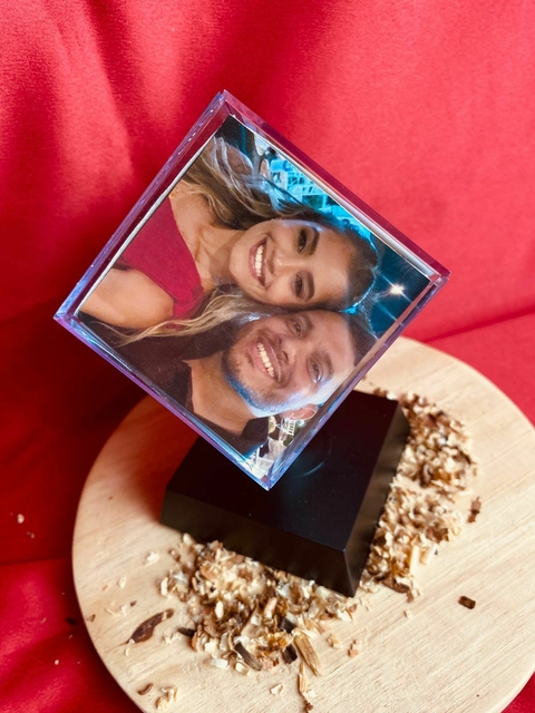 Cubo Giratório com fotos