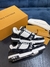 Tênis LOUIS VUITTON Trainer - comprar online