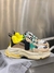Tênis BALENCIAGA Triple S na internet