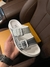 Chinelo LOUIS VUITTON Trainer na internet