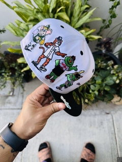 5950 De las Mascotas liga Nacional 7 1/2 - comprar en línea