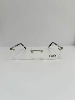 FRIDA MG3927
