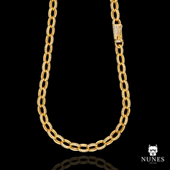 CORRENTE CARTIE CRAVEJADA COM PEDRAS ZIRCÔNIA FECHO CRAVEJADO ( 8,5mm ) - 50cm, 60cm - BANHADO A OURO 18K - comprar online