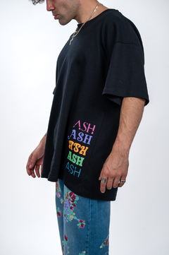 Camiseta Typo Over Tee - loja online