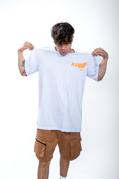 Camiseta High Basic Tee na internet