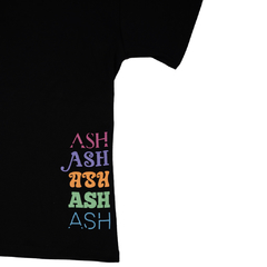 Camiseta Typo Over Tee na internet