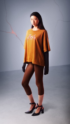CAMISETA BOX LOGO (brown) - comprar online
