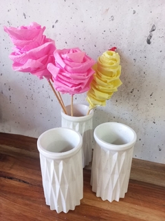 Florero More Blanco - comprar online