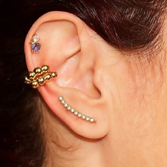 BRINCO EAR CUFF ESPUMINHA MODELO CARLA AMORIM