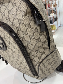 MOCHILA GUCCI INTERLOCKING GG - loja online