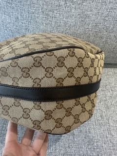 GUCCI MONOGRAMA HOBO na internet