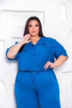 Conjunto Liso Calça Pantalona e Blusa Manga Curta com Botão Encapado (G2) na internet