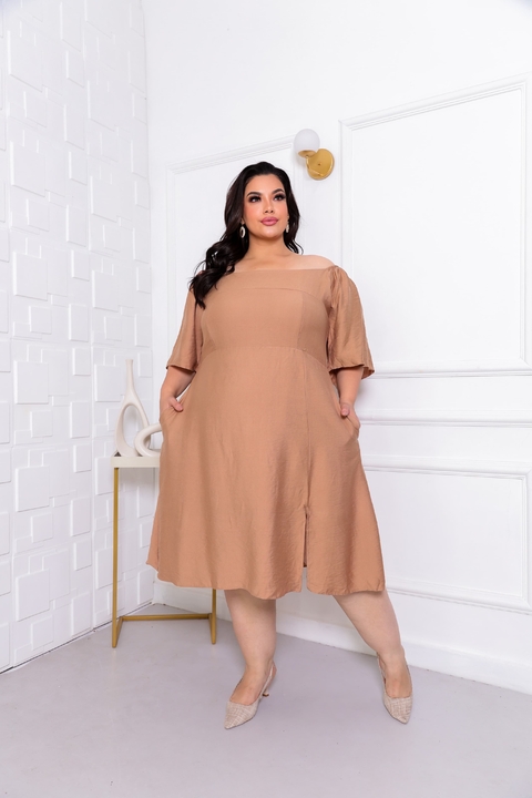 Vestido Curto Reto Liso (G2) - comprar online