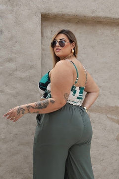 Calça pantalona com cinto (GG/G2) na internet