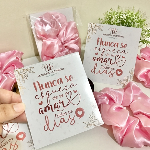 Scrunchie/ Xuxinha de Cetim - Cabelo - comprar online