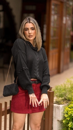 Blusa choker trança na internet