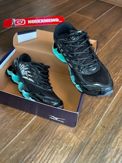 Tênis Mizuno Prophecy 8 Imp. Vietnã - Cor: Preto e verde água -