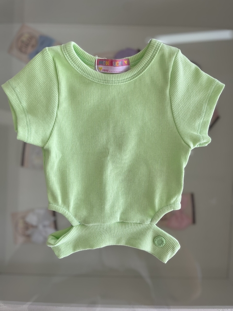 Blusa Canelada verde lima Mon Sucré. - comprar online
