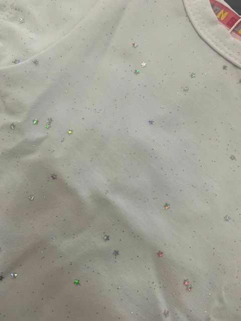 Blusa branca com Estelinhas Mon Sucré