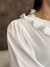 Blusa de Crepe Babado Plissado - Las Divas Boutique