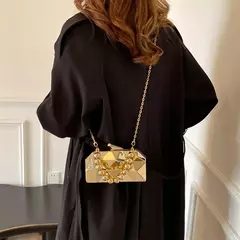 Imagem do Bolsa clutch elegante feminina com alça