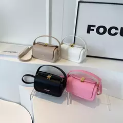 Bolsa baguete estruturada feminina - loja online