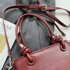 Bolsa tote pequena estruturada feminina com alça na internet