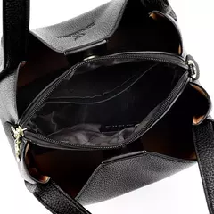 Bolsa Feminina Alça de Mão Joe na internet