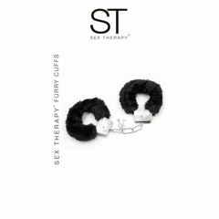 Esposas con peluche negro