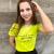 T-shirts Camiseta Feminina Procure Beleza Verde - comprar online