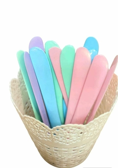 ESPATULA DE PLASTICO COSMETOLOGIA COLORES GRANDE