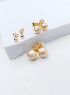 Brinco bolinha fosca - loja online