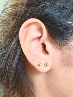 Brinco Bolinha Clássico Banhado a Ouro - loja online