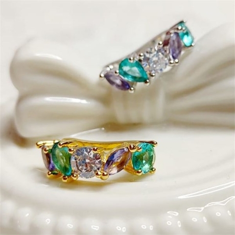 Piercing Fake Zircônias Colorido Banhado a Ouro