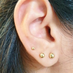 Brinco Bolinha Clássico Banhado a Ouro