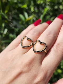 Anel Coração Zircônias Negras Cherry Banhado a Ouro - Alisma Semijoias