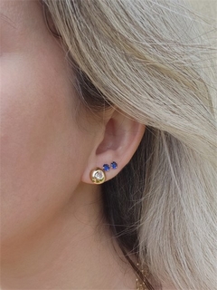 Brinco Redondo Zircônia Coração Banhado a Ouro - Alisma Semijoias