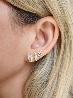 Brinco Tigre Cravejado Banhado a Ouro - comprar online