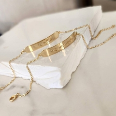 Pulseira Plaquinha Palavra Banhada a Ouro - Alisma Semijoias